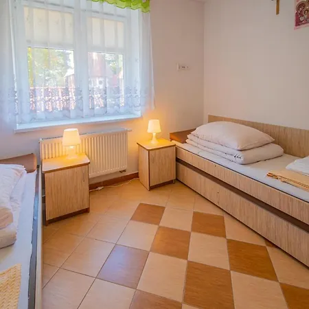 Nadmorski Dom Rekolekcyjny Guest house 3*